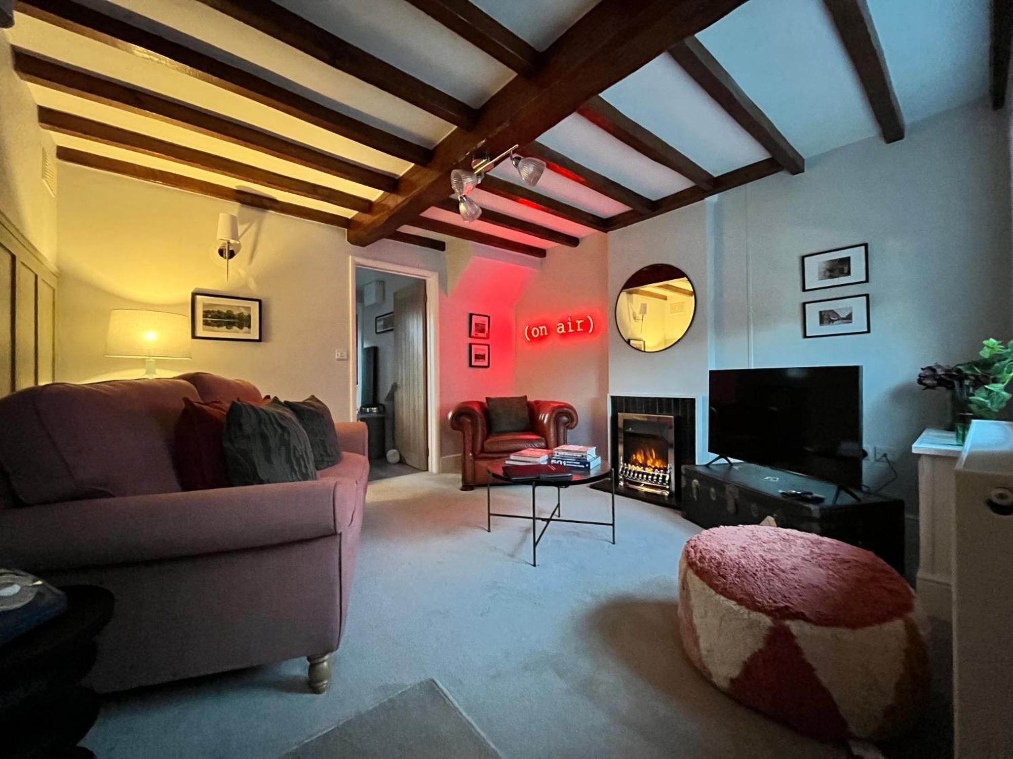 Boutique Style Cosy Cottage Ellesmere Bagian luar foto